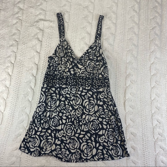 Nomadic Traders top - Picture 1 of 6